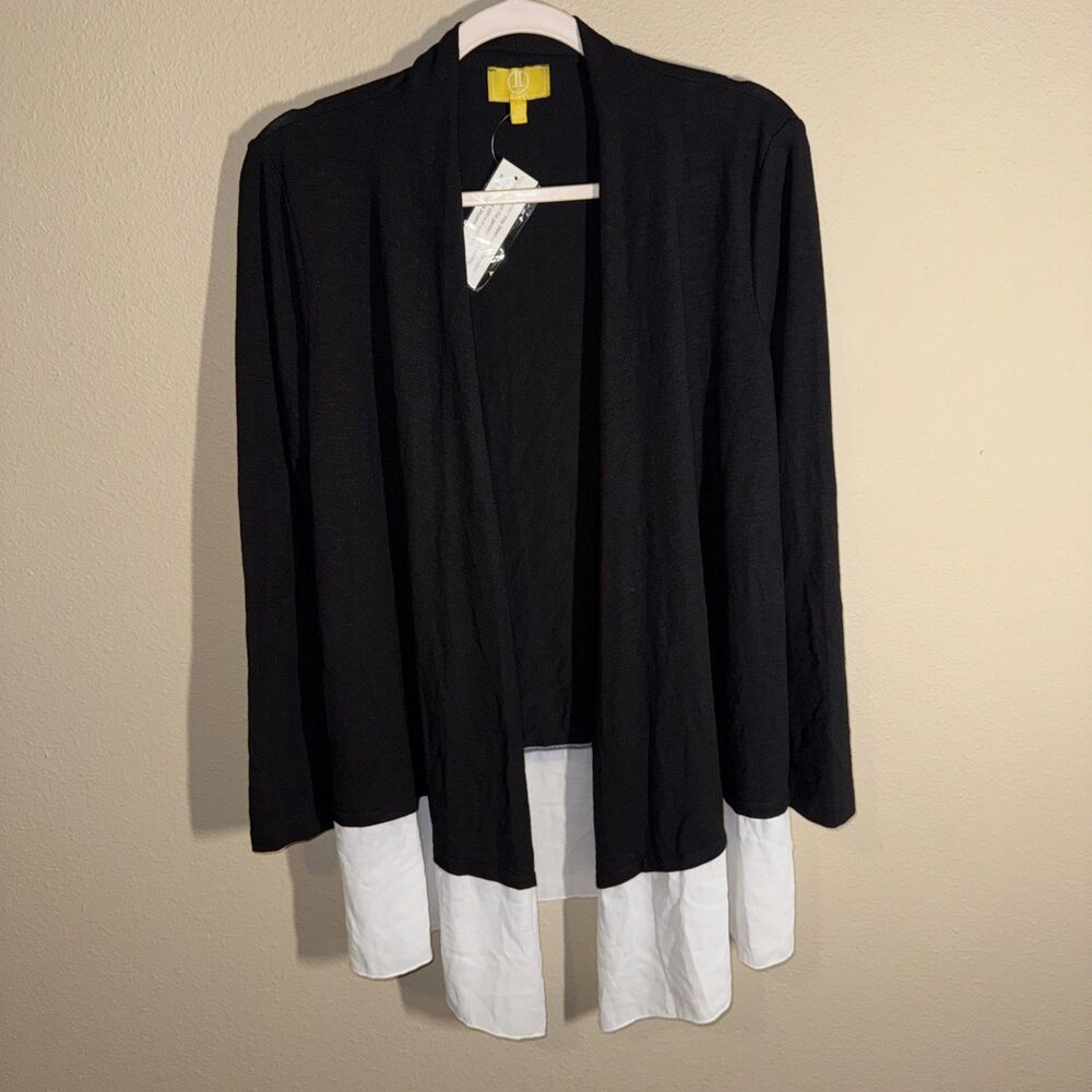 Liz Lange Women’s Cardigan Black